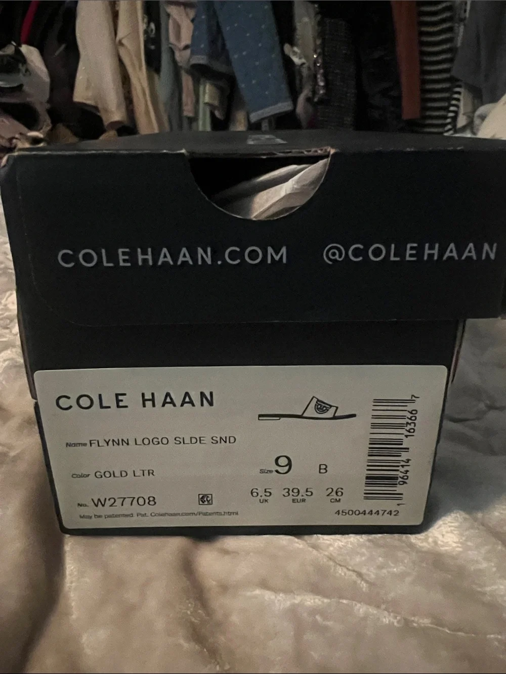 NEW IN BOX COLE HAAN FLYNN LEATHER GOLD LOGO SLIDE SANDAL SIZE 9B
